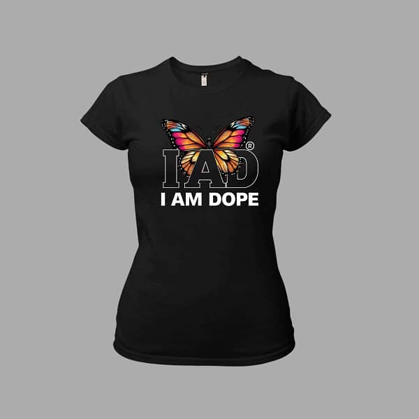 Stylish women's fashion wear/ streetwear outfit showcasing urban fashion.